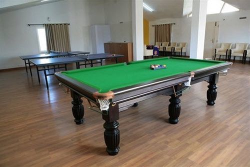 Deccan Plaza Hotel - Ooty Ngoại thất bức ảnh